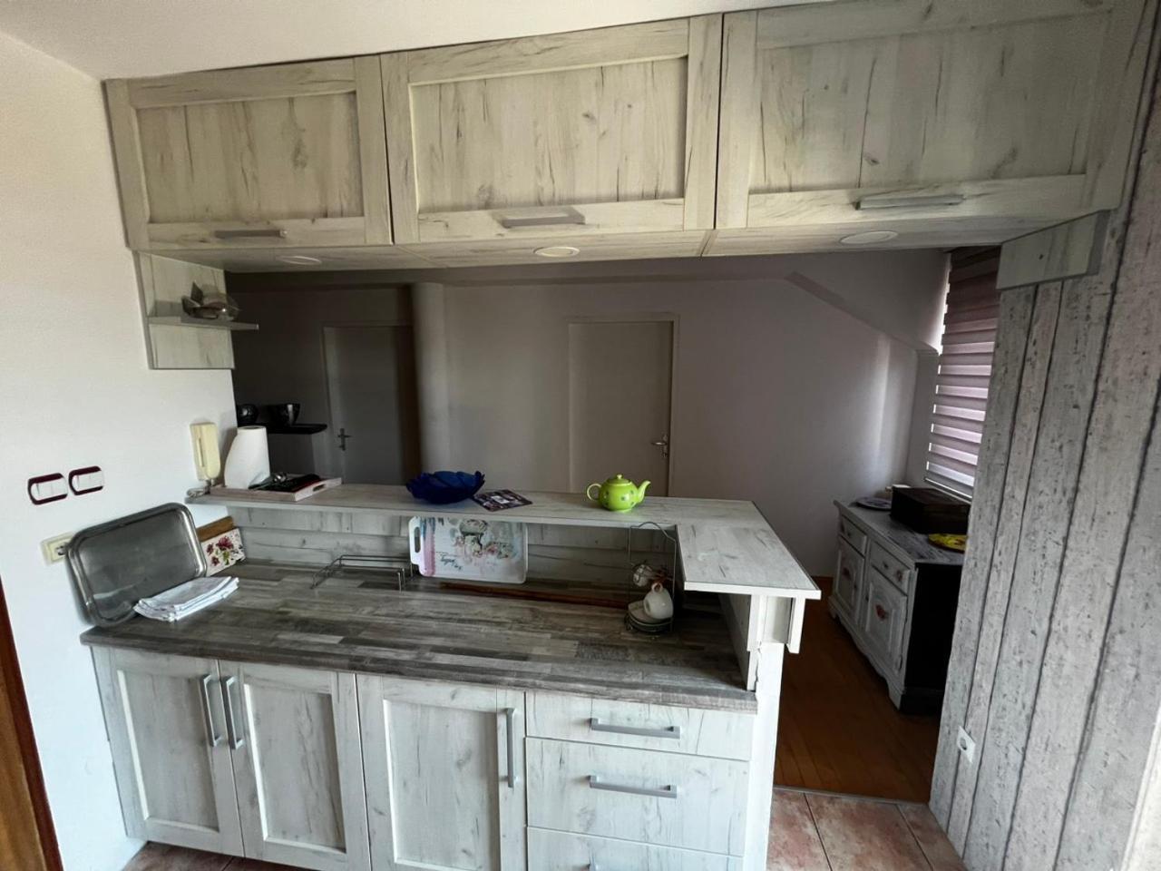 Hostel Tuzla Eksteriør bilde