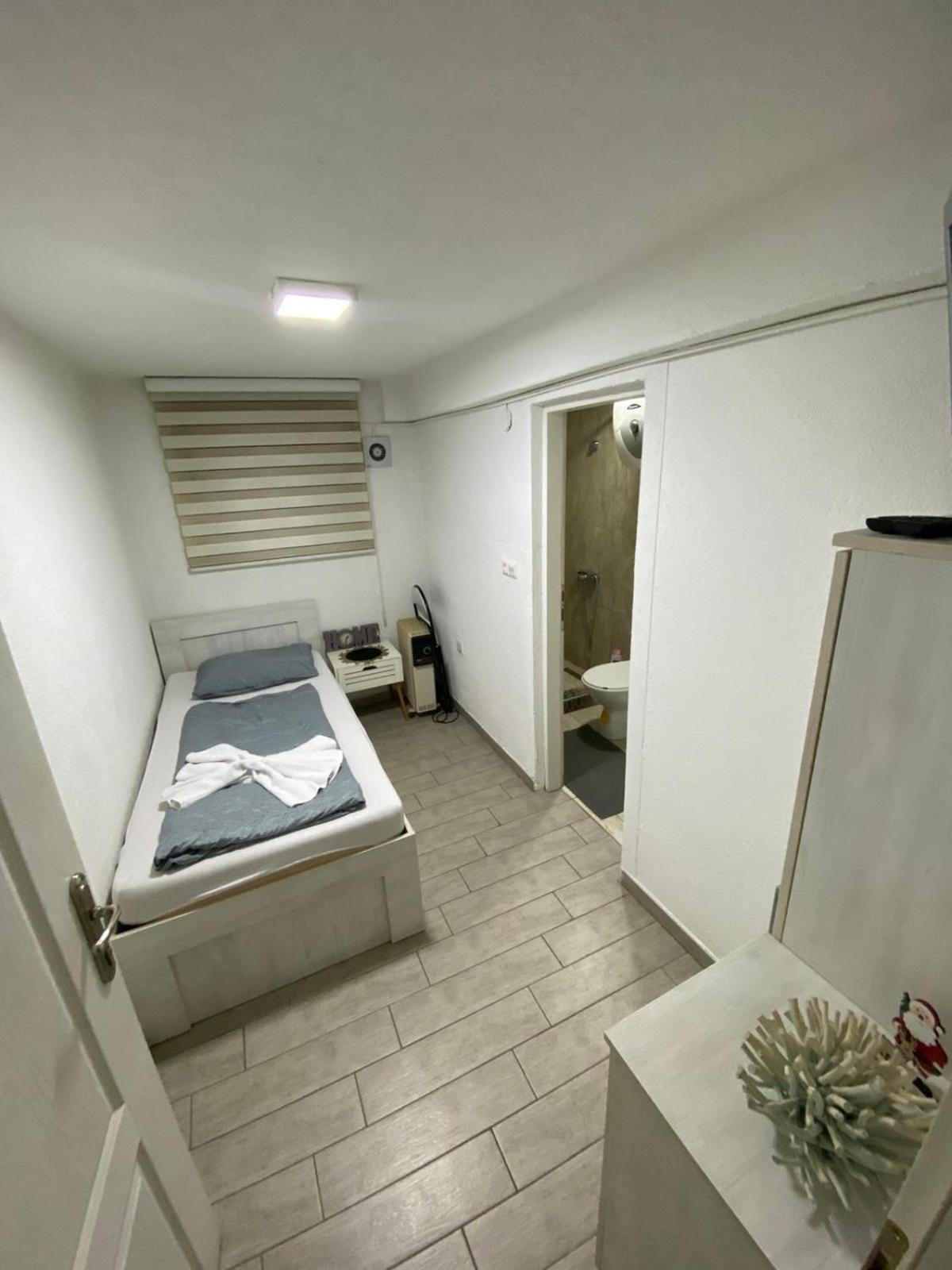 Hostel Tuzla Eksteriør bilde